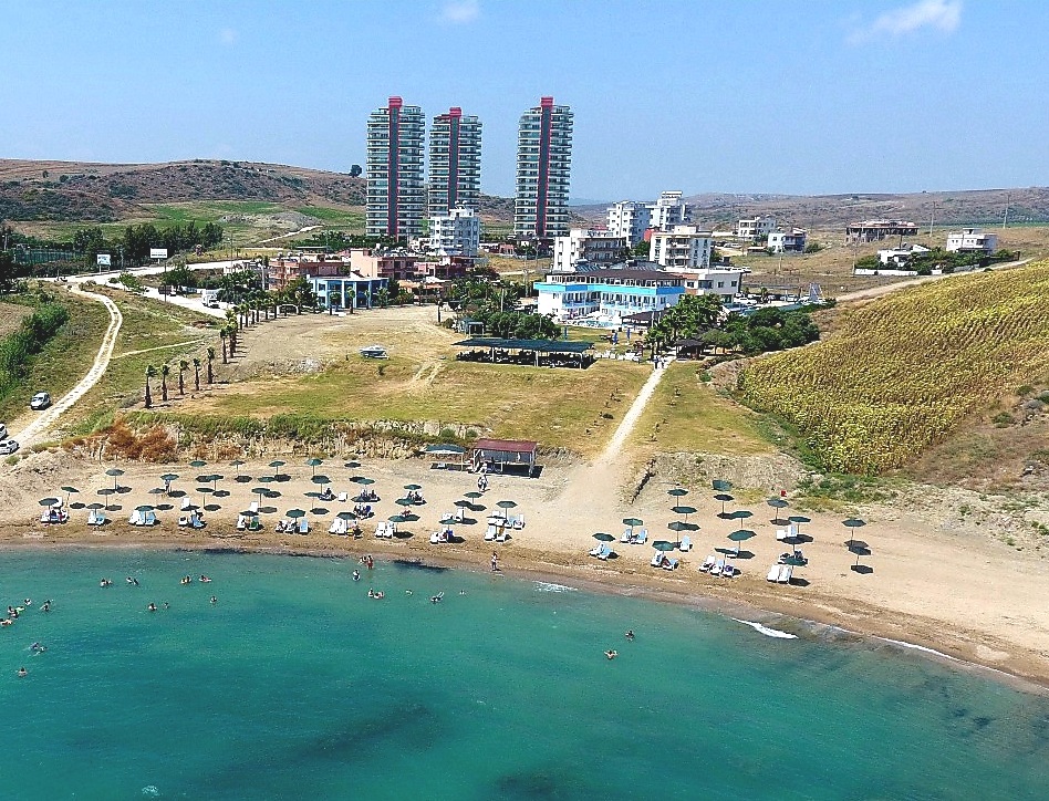 Foto von Yakamoz beach mit türkisfarbenes wasser Oberfläche