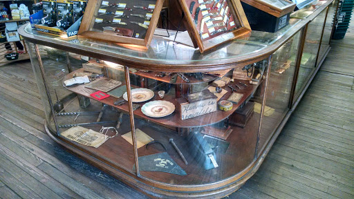 Hardware Store «Henne Hardware Co», reviews and photos, 246 W San Antonio St, New Braunfels, TX 78130, USA