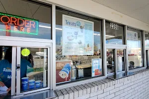 Dairy Queen (Treat) Store image