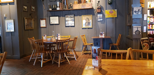 American Restaurant «Cracker Barrel Old Country Store», reviews and photos, 725 Foxcroft Ave, Martinsburg, WV 25401, USA