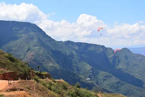 Paravolar Colombia Cañón Del Chicamocha image