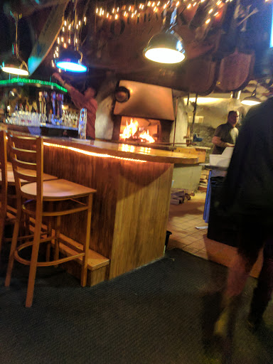Pizza Restaurant «Outback Pizza Killington», reviews and photos, 2841 Killington Rd, Killington, VT 05751, USA