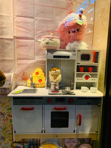 Toy Store «Engine Ear Toys», reviews and photos, 879 Newport Center Dr, Newport Beach, CA 92660, USA