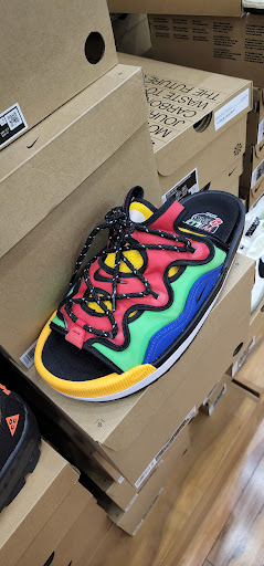 Department Store «Nordstrom Downtown Portland», reviews and photos, 701 SW Broadway, Portland, OR 97205, USA