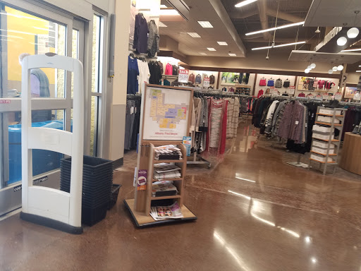 Grocery Store «Fred Meyer», reviews and photos, 2500 Santiam Hwy SE, Albany, OR 97322, USA