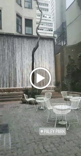 Park «Paley Park», reviews and photos, 3 E 53rd St, New York, NY 10022, USA