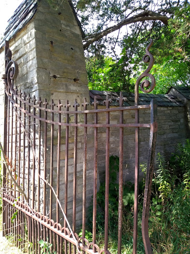Tourist Attraction «The Gate», reviews and photos, Des Plaines River Trail, Libertyville, IL 60048, USA