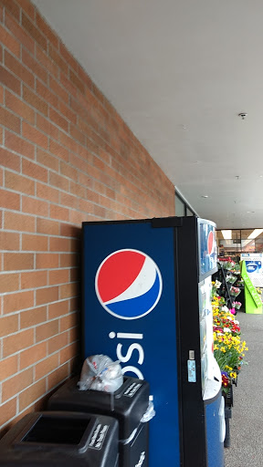 Grocery Store «Quality Food Center», reviews and photos, 22803 44th Ave W, Mountlake Terrace, WA 98043, USA