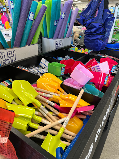 Variety Store «Five Below», reviews and photos, 13005 Lee Jackson Memorial Hwy, Fairfax, VA 22033, USA