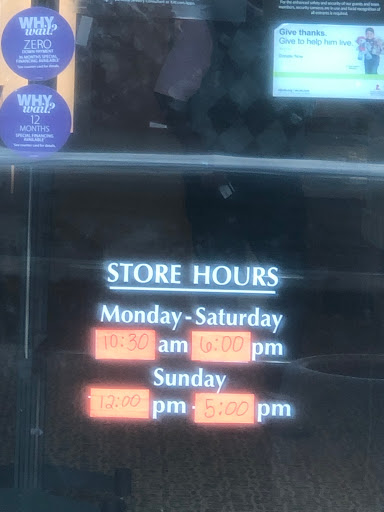 Jewelry Store «Kay Jewelers», reviews and photos, 2911 Watson Blvd, Warner Robins, GA 31093, USA