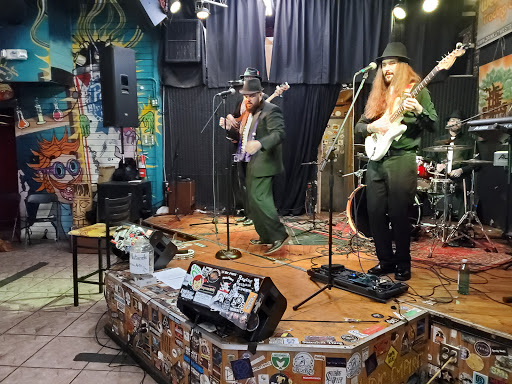 Bar «West End Trading Company», reviews and photos, 202 Sanford Ave, Sanford, FL 32771, USA