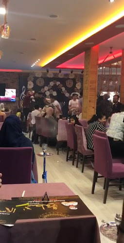 مطعم و كافيه الاسطورة للنجاح alustora restaurant and cafe - Restoran