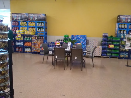 Grocery Store «Stop & Shop», reviews and photos, 370 Hemingway Ave, East Haven, CT 06512, USA