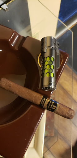 Cigar Shop «Three Js Cigar Davie», reviews and photos, 8250 Griffin Rd, Davie, FL 33328, USA