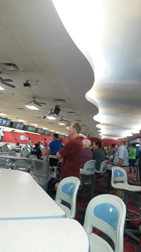 Bowling Alley «West Ridge Lanes Family Fun», reviews and photos, 1935 SW Westport Dr, Topeka, KS 66604, USA