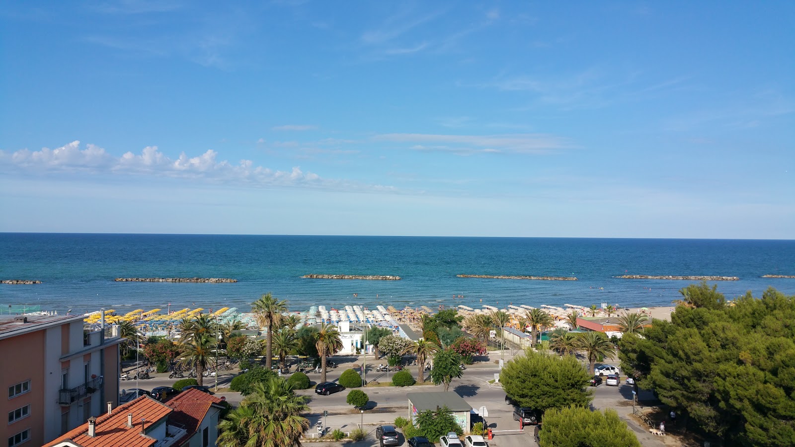 Spiaggia Campo Europa'in fotoğrafı ve yerleşim