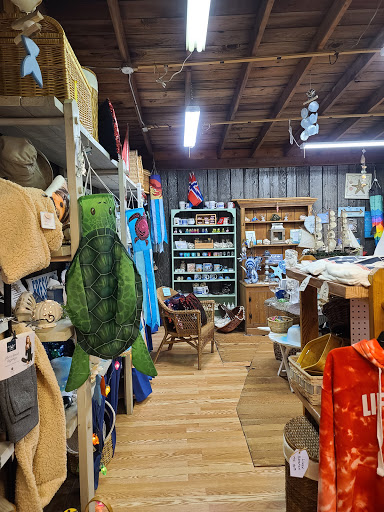 Gift Shop «Beach Basket Gift, Clothing & Christmas Shop», reviews and photos, 4102 Harborview Dr, Gig Harbor, WA 98332, USA