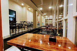 Hotel Mukund Plaza Bar and family Resturant image