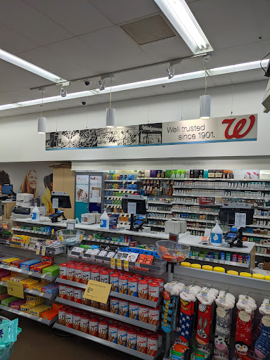 Drug Store «Walgreens», reviews and photos, 100 Randall Rd, Lake in the Hills, IL 60156, USA