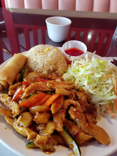 Shopping Mall «Promenade On The Peninsula», reviews and photos, 550 Deep Valley Dr, Rolling Hills Estates, CA 90274, USA