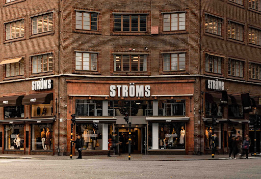 Butiker for att kopa klanningar Stockholm