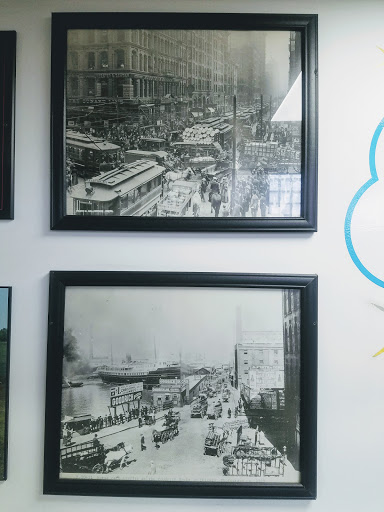 Car Wash «Evanston Car Wash & Detail Center», reviews and photos, 2416 Dempster St, Evanston, IL 60202, USA