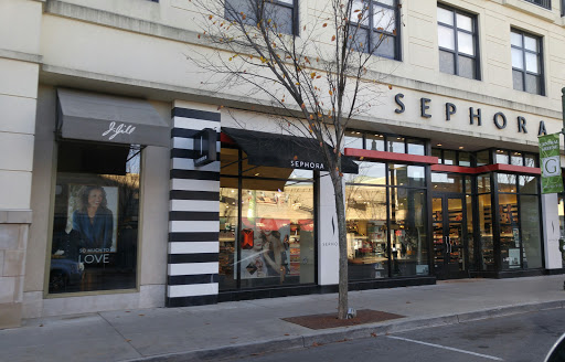SEPHORA, 4421 Glengarry Dr #126, Beavercreek, OH 45440, USA, 