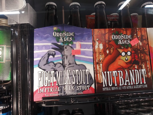 Liquor Store «Royal Liquor», reviews and photos, 808 Center Rd #3, Flint, MI 48506, USA