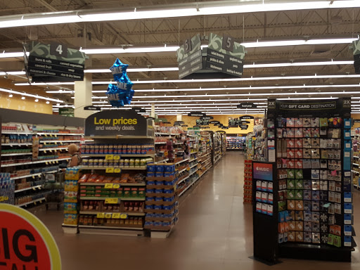 Grocery Store «Kroger», reviews and photos, 108 W Highland Rd, Howell, MI 48843, USA