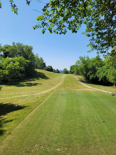 Golf Course «Blue Hills Golf Corporation», reviews and photos, 2002 Blue Hills Dr NE, Roanoke, VA 24012, USA