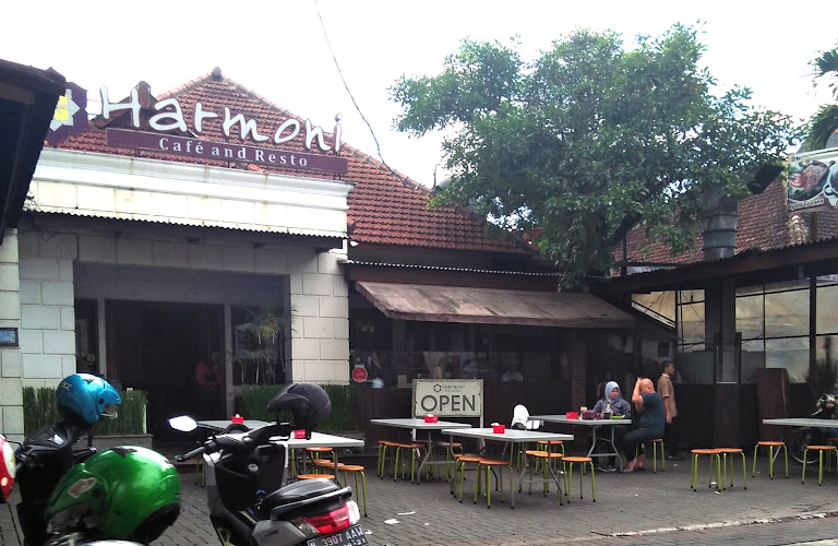 Harmoni Cafe & Resto