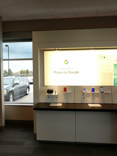 Cell Phone Store «Verizon», reviews and photos, 5350 Harvey St e, Muskegon Heights, MI 49444, USA