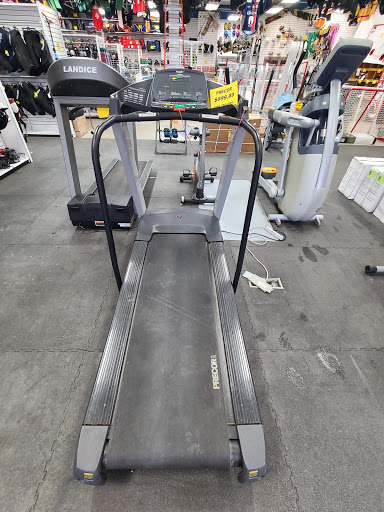 Sporting Goods Store «Play It Again Sports - Fargo, ND», reviews and photos, 2501 45th St S, Fargo, ND 58104, USA