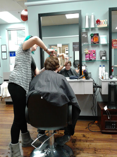 Hair Salon «SmartStyle Hair Salon», reviews and photos, 707 S 8th St, Colorado Springs, CO 80905, USA