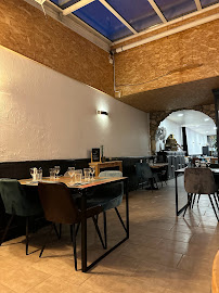 Atmosphère du Restaurant Ô Retrouvailles à Bourcefranc-le-Chapus - n°2
