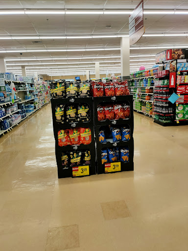 Grocery Store «Star Market», reviews and photos, 1070 Lexington St, Waltham, MA 02452, USA