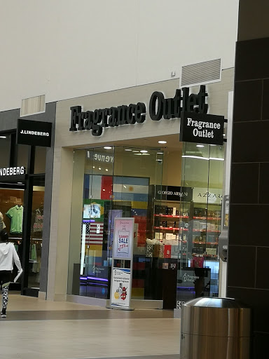 Shopping Mall «Sawgrass Mills», reviews and photos, 12801 W Sunrise Blvd, Sunrise, FL 33323, USA