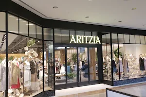 Aritzia image