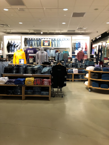 Clothing Store «AEO Factory Store», reviews and photos, 11401 NW 12th St #320, Miami, FL 33172, USA