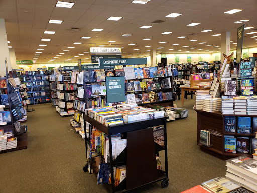 Book Store «Barnes & Noble», reviews and photos, 7900 W Sand Lake Rd, Orlando, FL 32819, USA