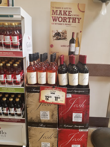 Health Food Store «Sprouts Farmers Market», reviews and photos, 655 Sunland Park Dr, El Paso, TX 79912, USA