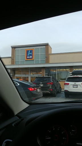 Supermarket «ALDI», reviews and photos, 22300 Lakeshore Blvd, Euclid, OH 44123, USA