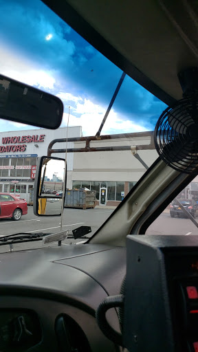 Pet Store «Petland Discounts - LI City», reviews and photos, 34-60 48th Ave, Queens, NY 11101, USA