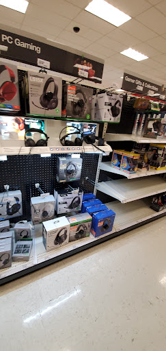 Department Store «Target», reviews and photos, 26650 Ford Rd, Dearborn Heights, MI 48127, USA