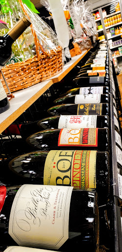 Liquor Store «Crown Wine & Spirits», reviews and photos, 3363 Sheridan St, Hollywood, FL 33020, USA