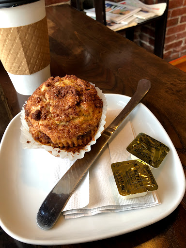 Coffee Shop «Broadway’s Pastry & Coffee Shop», reviews and photos, 258 W Broadway, Boston, MA 02127, USA