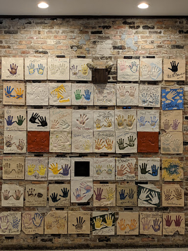 Shopping Mall «Pipers Alley Mall», reviews and photos, 210 W North Ave, Chicago, IL 60610, USA