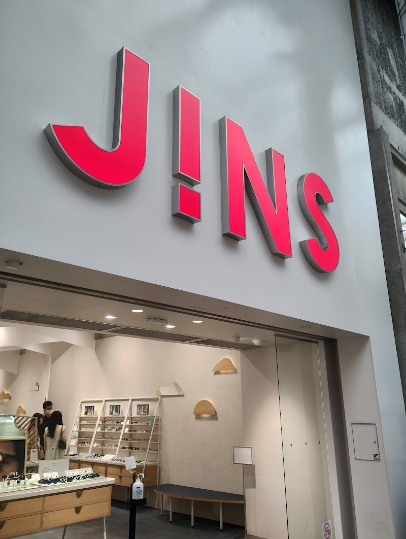 JINS 広島本通店