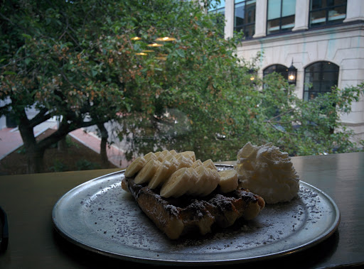 Zinneken's Belgian waffles Harvard square