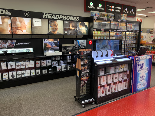 Appliance Store «P.C. Richard & Son», reviews and photos, 713 Hillside Avenue, New Hyde Park, NY 11040, USA